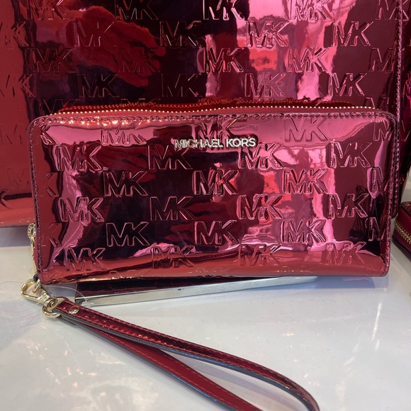 MICHAEL KORS Jet Set Lg Metallic Logo Debossed Continental Wallet Wristlet Phone - Picture 16 of 16